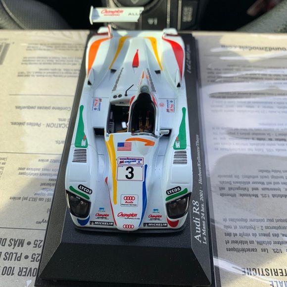 Minichamps 1/43 Audi R8, Lemans 24 Hr. 2001, - Picture 1 of 9
